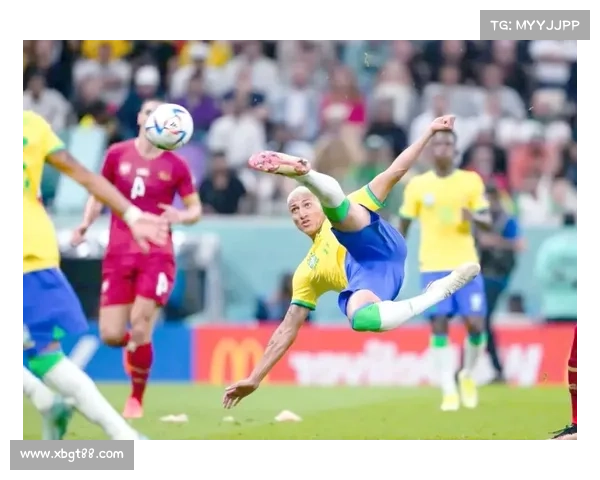 巴西足球震撼世界:第四次捧起世界杯的荣耀 巴西足球震撼世界:第四次捧起世界杯的荣耀